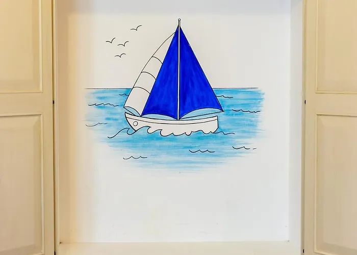 Designer In Porto Azzurro